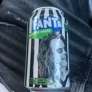 🔥LIMITED EDITION BEETLEJUICE FANTA SPICED APPLE HALLOWEEN COLLECTORS SODA